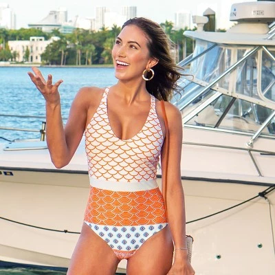 Women's Geo Print Scoop Neck One Piece Swimsuit - Cupshe -Red/White 3 Women's Geo Print Scoop Neck One Piece Swimsuit - Cupshe -Red/White