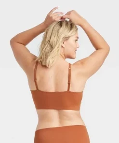 Women's Signature Smooth Bralette - Auden™ Soft Beige -Default Template 7 GUEST f216b9dc 3fb7 43bd 8aca 7f3c309e1cf7